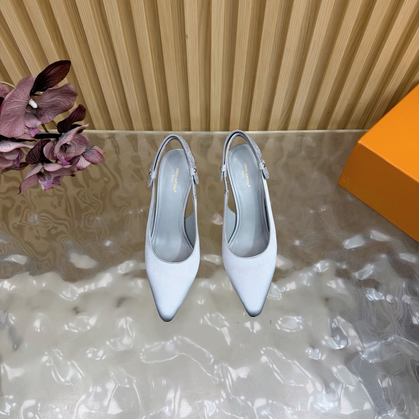 Women's high heels